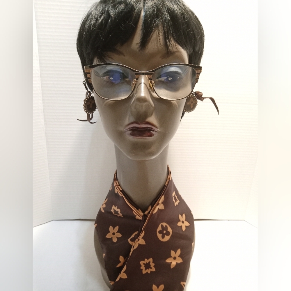 FYSH UK eyeglasses